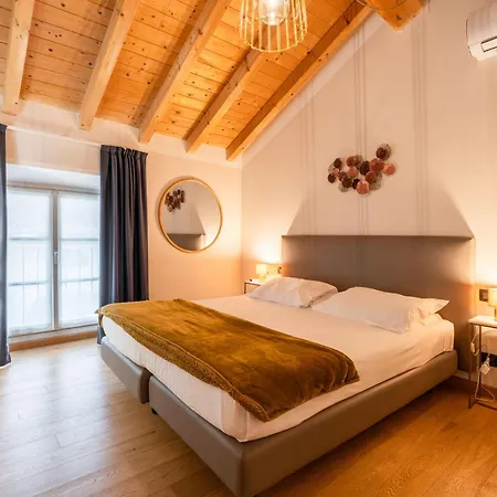 Palazzo Odescalchi By Wonderful Italy Como