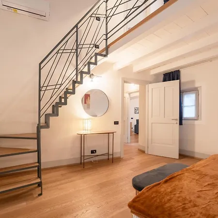 Apartment Palazzo Odescalchi By Wonderful Italy