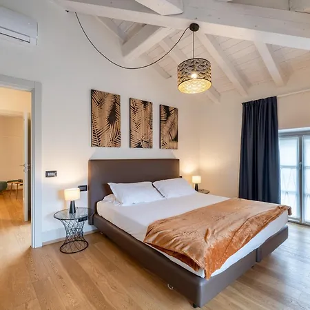 Apartment Palazzo Odescalchi By Wonderful Italy *
